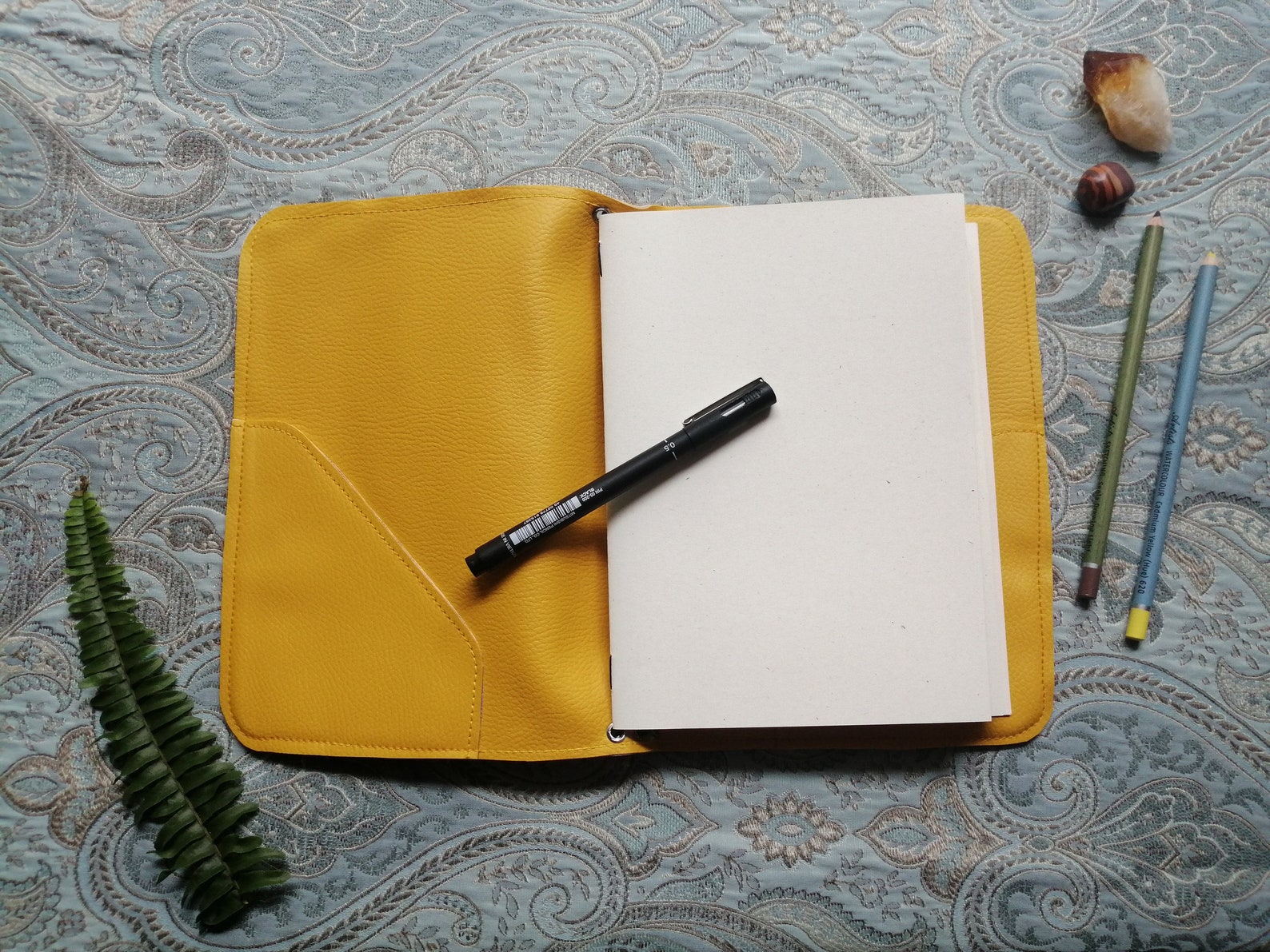Handmade Faux Cuir Midori Style Notebook Buttercup Etsy