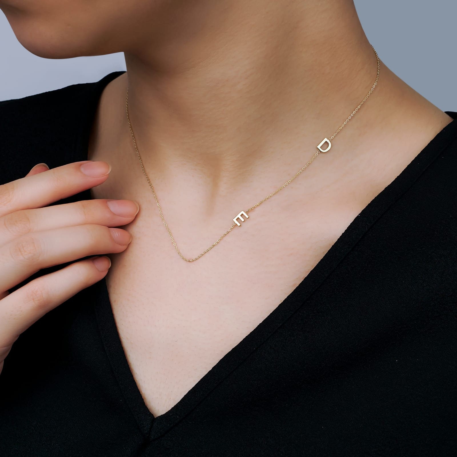 Vedder vedder 2024 initial necklace