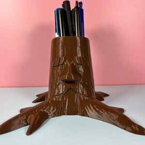 Deku Tree Pen Holder / Gamer Makeup Brush Holder