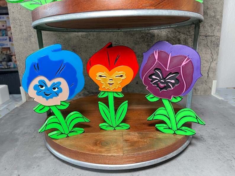 Alice in Wonderland Flower Decorations - Etsy