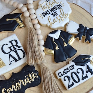 Caja de regalo de galletas de graduación: Clase de 2024, galletas glaseadas a mano