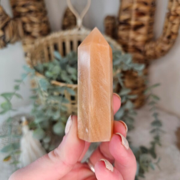 Rare Peach Stilbite Tower Crystal - Zeolite Crystal - Stilbite Crystal - Stilbite Point - Orange Crystals - Ethically Sourced - Local UK - S