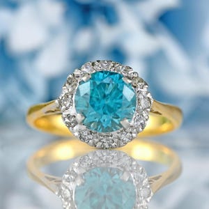 Vintage Blue Zircon & Diamond 18ct Gold Platinum Cluster Ring