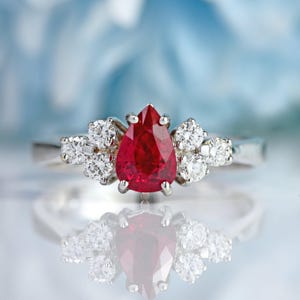 18ct White Gold Pear-Shaped Ruby & Diamond Seven-Stone Ring