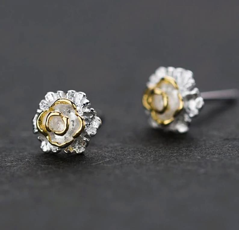 Original Classic 925 Sterling Silver Flower Stud Earrings For Women Girls Piercing Fashion Jewelry Gold Color.