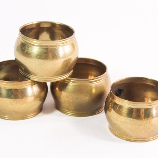 Set of 4 Vintage Ribbed Aged Brass Napkin Rings | 2" | Bohemian Boho Farmhouse Eclectic Rustic Retro Mid Century Modern