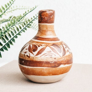Vintage Handmade Small Mexican Water Jug Accent Vessel Bud Vase Décor | Neutral Tones | Scandinavian Boho MCM Eclectic Rustic Retro