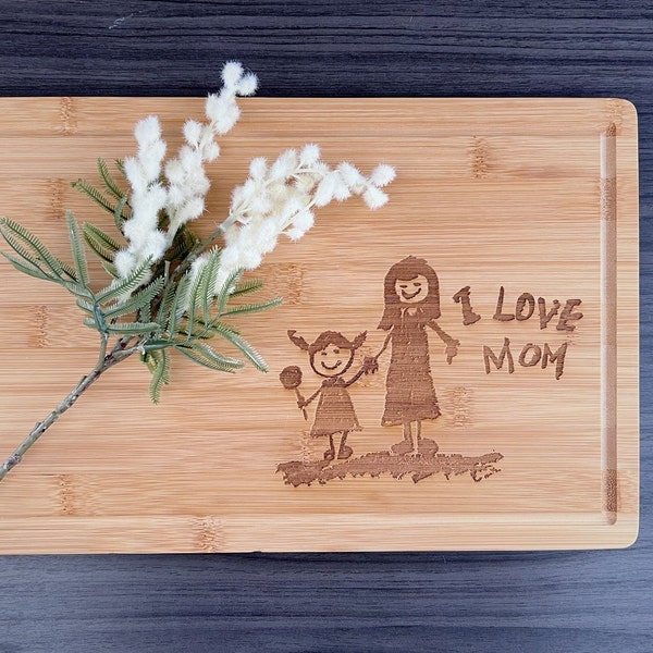 I Love Mom Child Drawing Bamboo Cutting Board, Mother's Day Gifts, Engraved Cutting Board, Gift's for Her