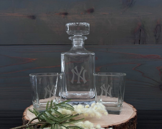 NY Yankees Decanter and Whiskey Wedge Set Etsy