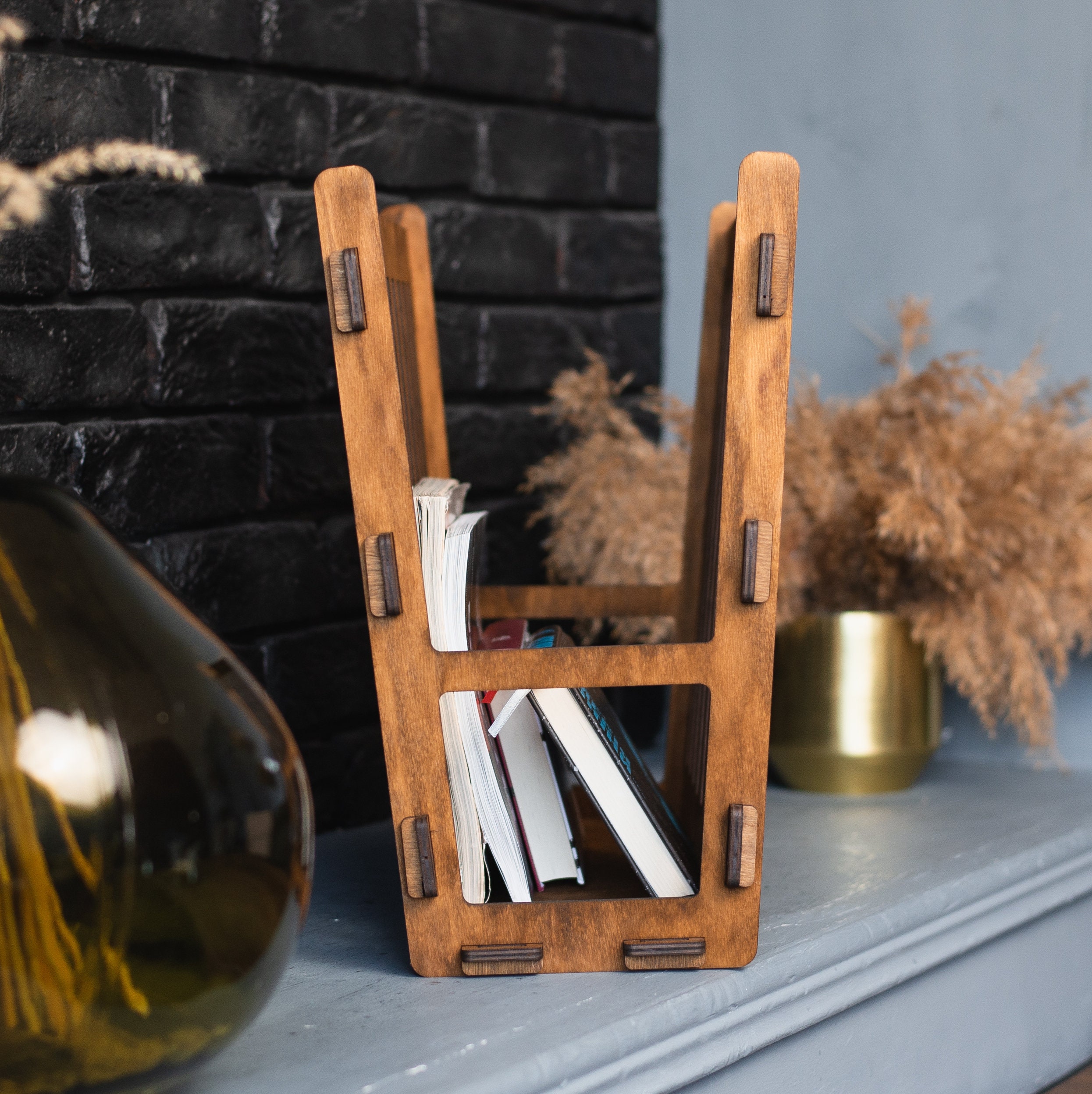 DRASTAR Wooden Magazine Rack With Handle - Floor Standing Storage Holder For Books, Newspapers, White Retro Design - View #10