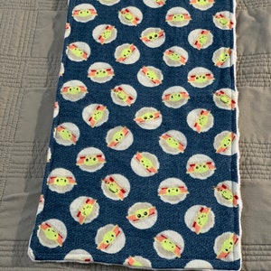 Baby Star Wars Burp Cloth Cloth Yellow and Blue, Minky fleece and super snuggle flannel, gender neutral image 2