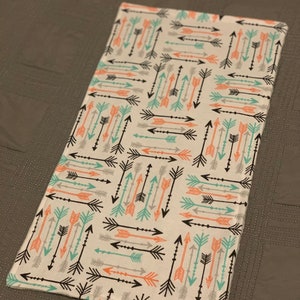 Arrow Burp Cloth White, Minky fleece and super snuggle flannel, gender neutral