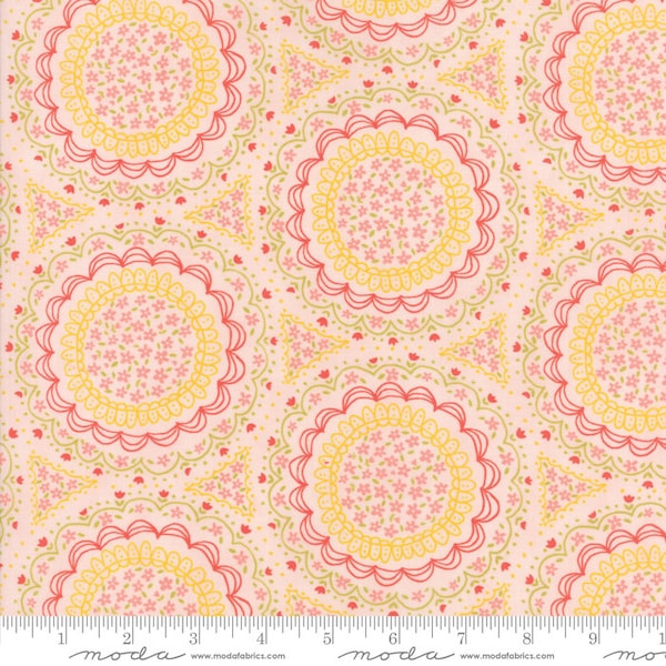 Home Sweet Home Quilt Fabric Moda Fabrics. Continuous cuts. Pink floral large medallion quilt fabric by yard and half-yard.