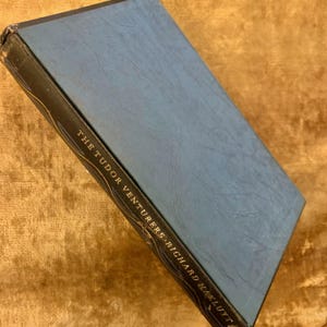 First Edition Folio Society Slipcased Book - The Tudor Venturers 1970