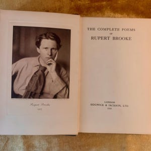 L&#39;intégrale des poèmes de Rupert Brooke an ancien livre relié 1936