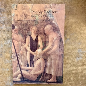 Könnte beinhalten: Buchcover mit einem Gemälde von vier Personen. Der Titel des Buches lautet "People Etcetera: Poems New & Selected" von Elma Mitchell. Herausgegeben von Peterloo Poets.