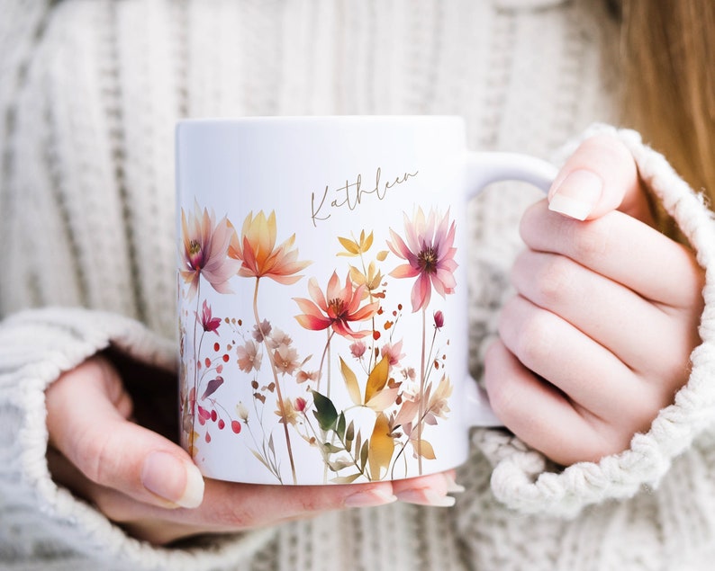 Keramik Tasse Personalisiert mit Name und Spruch Aquarell Wildblumen Orange Rosa Das besondere Geschenk für Kollegin oder beste Freundin Nur Name oben