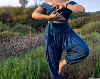 Chandra Yoga Top & Pants |  | Goddess Pants | Stylish Meditation Clothing for Womens | Boho Yoga Pants | Harem Pants | Loose Yoga Clothes