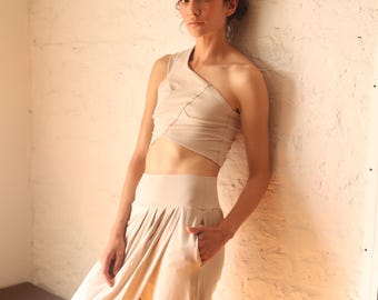 Om Shanti Yoga & Meditation set | Unique Pants and top for Yoga, Qi Gong, Meditation and Stretch | Women's Stylish Yoga Clothing.