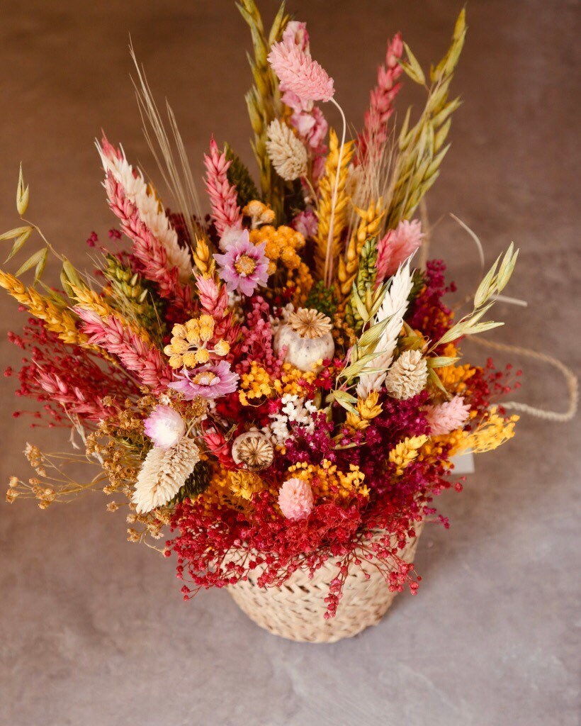 Spring/Summer baskets of dried flowers Etsy