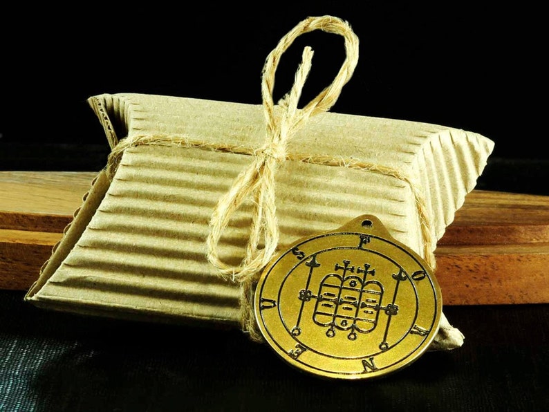 amulet kabbalah pendan Lesser Key of Solomon Seal necklace King Paimon