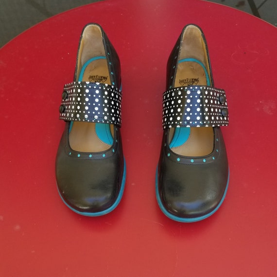 Fabulous JOHN FLUEVOG women's