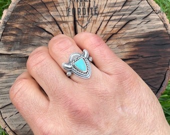 Kingman Turquoise Bull Ring Size 8.5