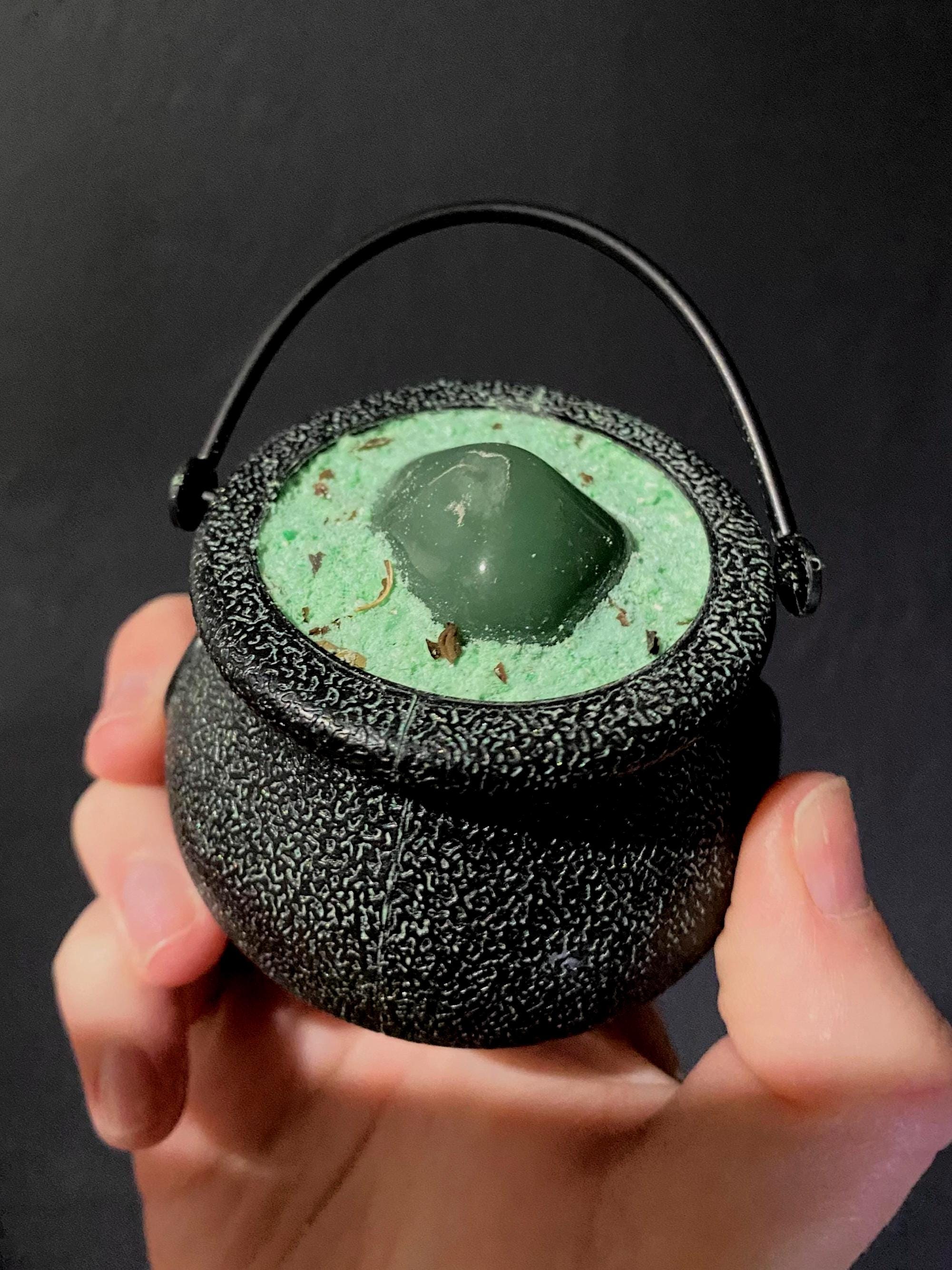 Green Crystal Cauldron Bath Bomb for Good Luck (with Mint and Green Aventurine)