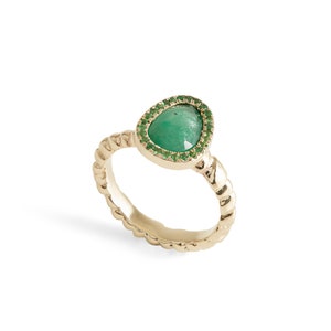 Envy Emerald Ring