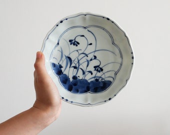 Snowdrop Flower Plate Vintage 1950/'s China Hand Painted Signed Royal Albert Dinner Lunch Serving Kitchen
