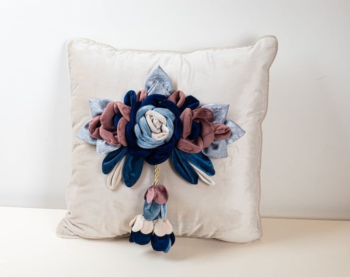 Pair of Flowers Soft Velvet Throw pillow Cover