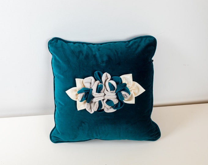 Pair of Flowers Soft Velvet Throw pillow Cover