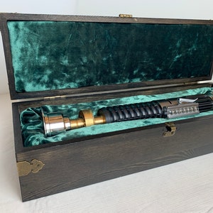 The Grand Master Lightsaber Box