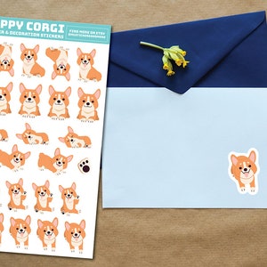 Puede incluir: Una hoja de pegatinas para planificadores y decoraci&oacute;n con 24 ilustraciones diferentes de corgis felices en varias poses. Las pegatinas est&aacute;n impresas en papel blanco con un borde azul claro. El texto "HAPPY CORGI PLANNER & DECORATION STICKERS" est&aacute; impreso en la parte superior de la hoja. El texto "FIND MORE ON ETSY @STICKERSANDMORE" est&aacute; impreso en la esquina superior derecha.