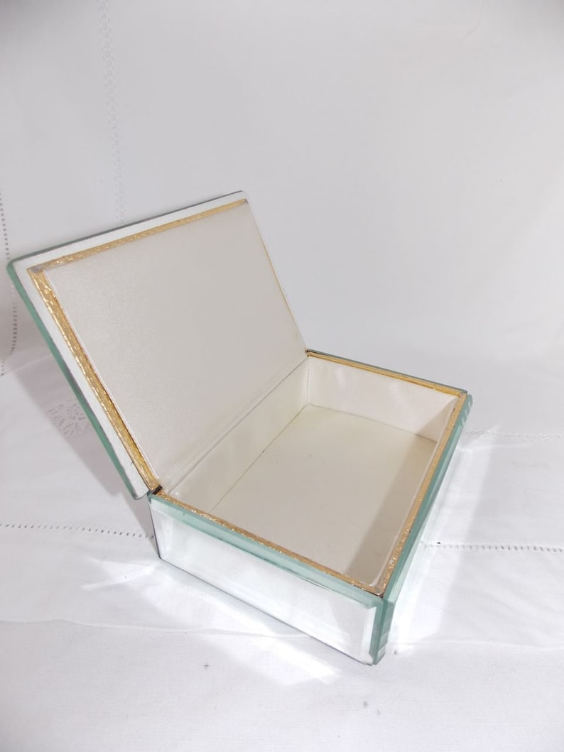 Jewel box mirror Venetian floralntin glass bevelled floral pattern vintage beautiful art deco era