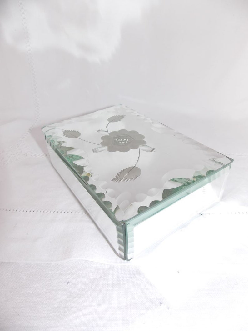 Jewel box mirror Venetian floralntin glass bevelled floral pattern vintage beautiful art deco era