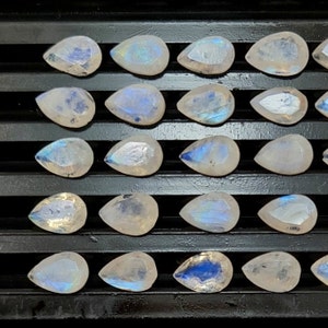 10Pieces 6X9 MM Moonstone Cut Stone, Rainbow Moonstone Faceted Gemstone, Natural Rainbow Moonstone Pear Loose Stone For Jewelry Making.