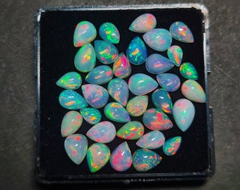 10 Stück Opal Pear Cabochon, AAA Qualitäts Opal Cabochon, Feuer Opal Cabochon, Natürlicher äthiopischer Opal Cabochon, 4*6 bis 6*9 MM Lose Opal Cabs Lot