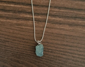 Hangerketting van ruwe aquamarijn en 925 sterling zilver