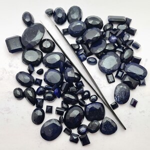 Dyed Sapphire Cut Stone, Color Enhanced Blue Sapphire Gemstone, Mix Shape Faceted Dyed Sapphire Gemstone 100 Carats 4 TO 6 Pcs Gemstone Lot.