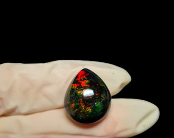 Cabochon di opale nero pera AAA da 24x16 MM, cabochon di opale etiope naturale, cabochon di opale di fuoco multiplo, cabochon di opale da 15 ct per la creazione di gioielli.