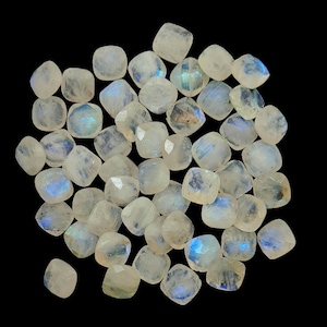 26 Pieces 9 MM Moonstone Cut Stone Rainbow Moonstone Faceted Gemstone Natural Rainbow Moonstone Square Loose Stone For Jewelry Marking .