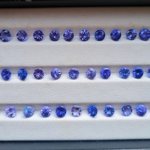 18 Pcs 4 MM Tanzanite Cut Stone, Natural Tanzanite Faceted Gemstone, 5.4 Cts Round Calibrated Tanzanite Loose Stone For Jewelry Making.