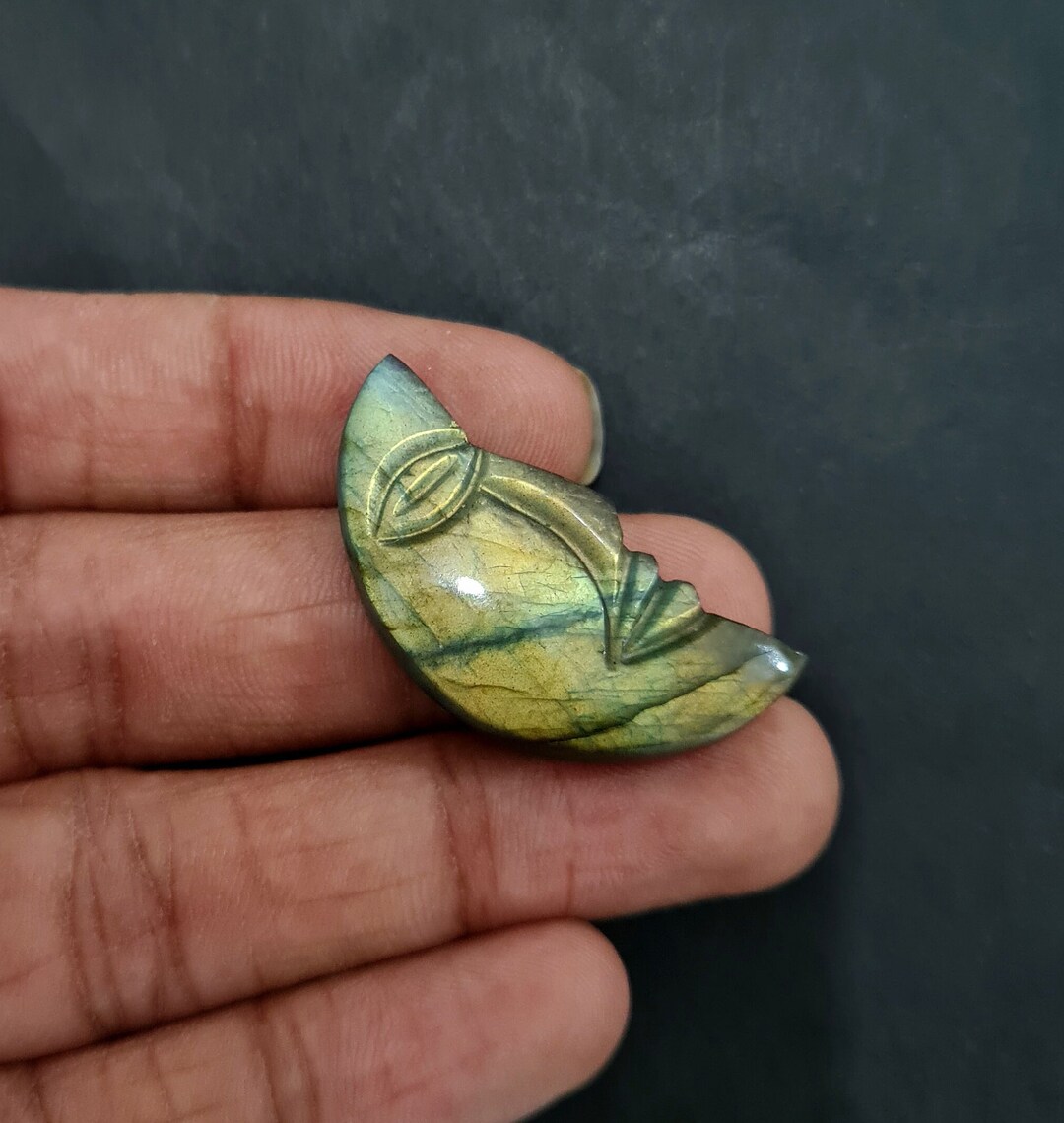 Labradorite Face, Half Moon Face Labradorite Carving, Handmade ...