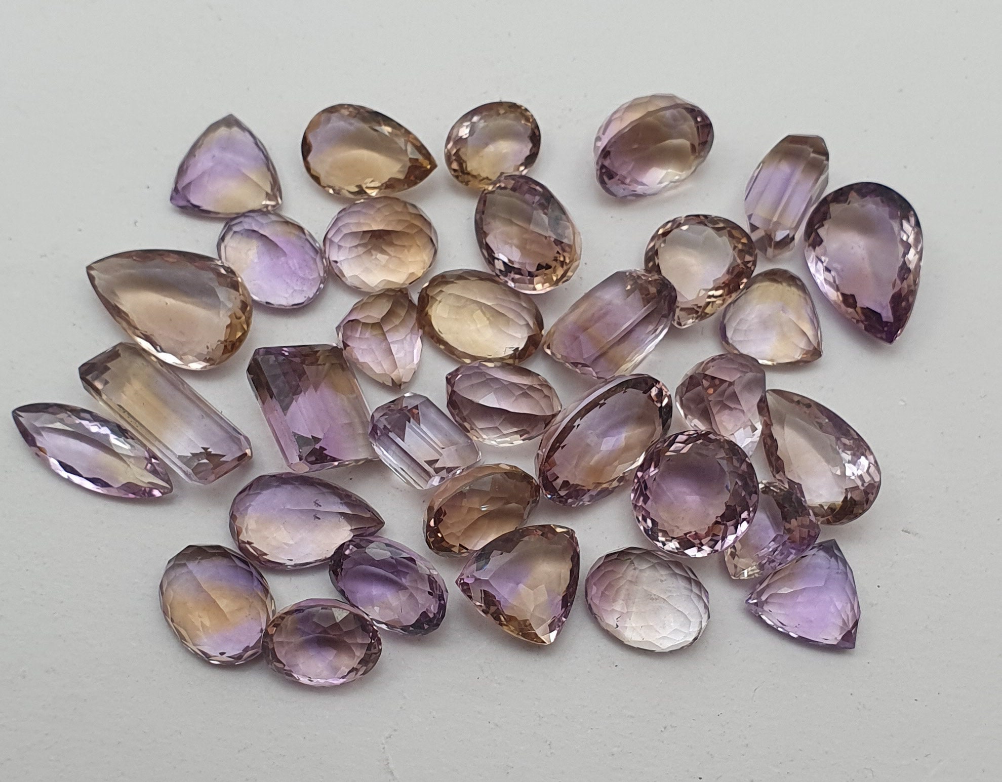 Ametrine Naturelle Brésilienne, Pierre Fine De 24,32 Carats, Neuf Sans Emballage