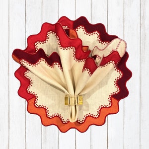 Scallop round placemat Applique dinner table linens