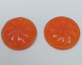 Handgeschnitztes Edelsteinpaar aus rotem Onyx: runde Schmuckschnitzereien (14 mm)