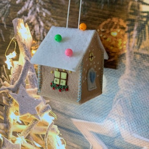 Felt Christmas ornament-Gingerbread house ornament-Felt Gingerbread House-Christmas tree ornaments-Handmade felt ornament-Christmas Ornament