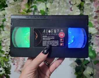 Alien 3 double colour light