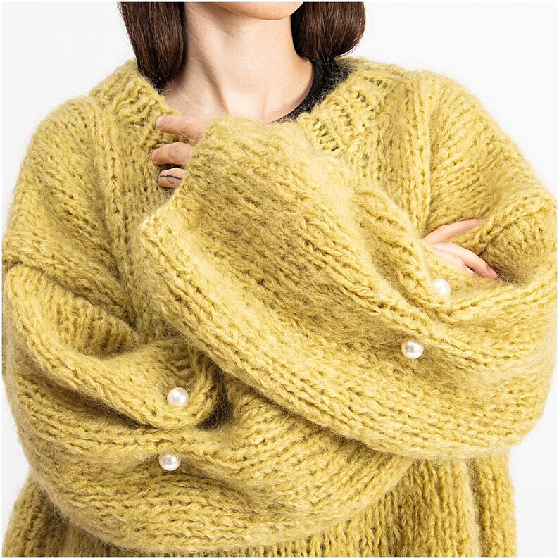 Pearl Doerupper an Alternative to Buttons for Your Knits Etsy